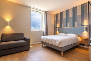 Standard Room, Multiple Beds | Extra beds