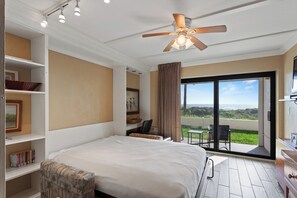 1 bedroom, desk, iron/ironing board, Internet