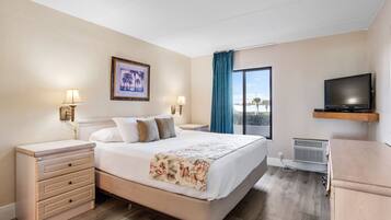 1 sovrum, strykjÀrn/strykbrÀda, internet och sÀngklÀder