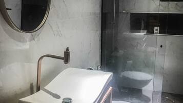 Shower, toilet paper
