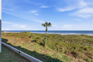 Accommodatie ligt op het strand