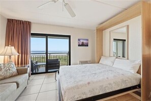 1 slaapkamer, een strijkplank/strijkijzer, internet, beddengoed