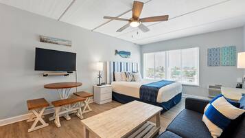 Silitysrauta/-lauta, ilmainen Wi-Fi, vuodevaatteet