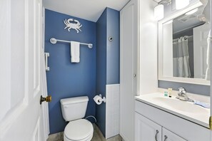 Hair dryer, towels