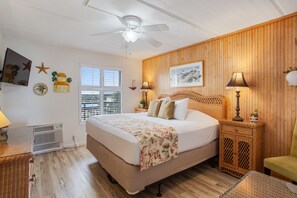 1 bedroom, iron/ironing board, internet, bed sheets