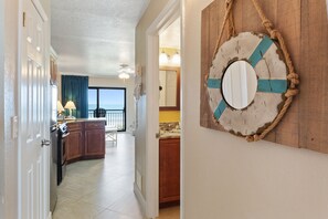 1 makuuhuone, silitysrauta/-lauta, internet, vuodevaatteet