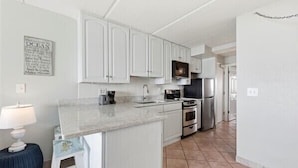 Coffee/tea maker, fridge, microwave, oven - Beacher's Oceanfront Balcony Suite with Onsite Front desk and staff (St. Augustine)