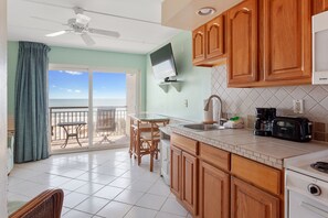 Fridge, microwave, oven, coffee/tea maker