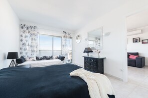 1 غرفة نوم ومكواة/لوح كي وواي فاي مجانًا وملاءات أسرّة