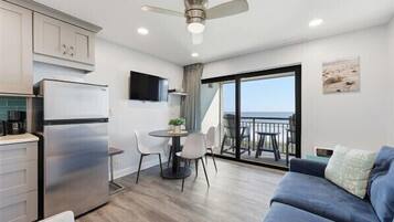 Fernseher, DVD-Player