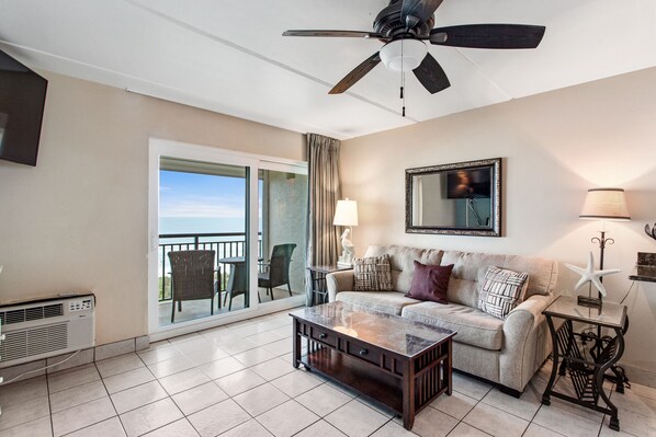 Flachbildfernseher, DVD-Player