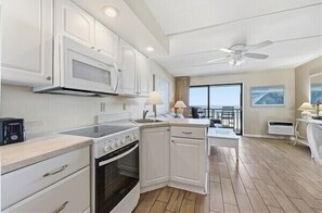 Fridge, microwave, oven, coffee/tea maker