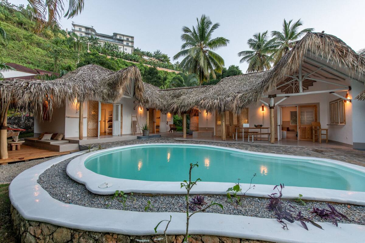 Design Villa | Front of property