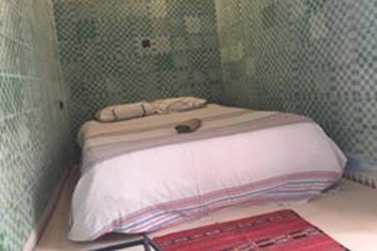 Blackout curtains, rollaway beds, free WiFi, bed sheets