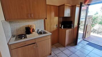 Studio | Eigene Küche | Großer Kühlschrank, Mikrowelle, Herdplatte