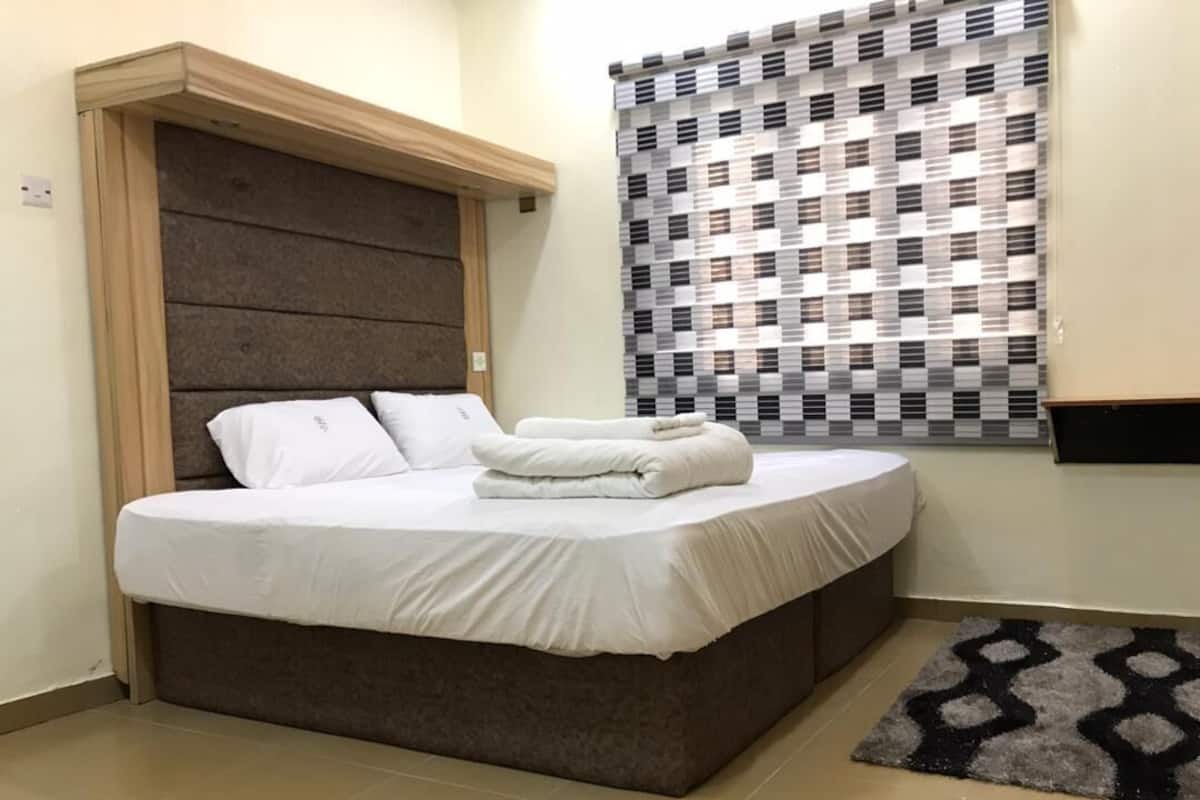 Egyptian cotton sheets, premium bedding, down comforters