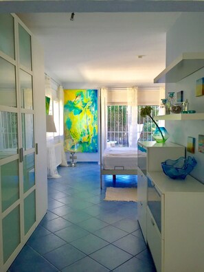 4 عدّة غرف نوم ومكواة/لوح كي وواي فاي مجانًا