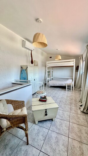 4 chambres, fer et planche à repasser, Wi-Fi gratuit