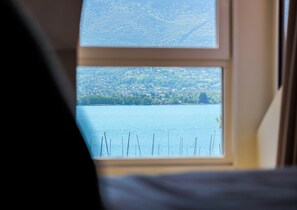 1 bedroom, in-room safe, individually decorated, individually furnished