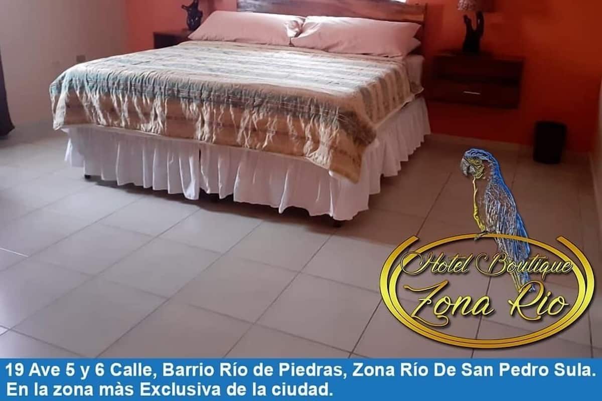 Standard Suite, 1 King Bed | Free WiFi
