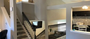 Breathtaking, updated 3 BR/2 BA Home Near Cherry Creek & Quincy Reservoirs