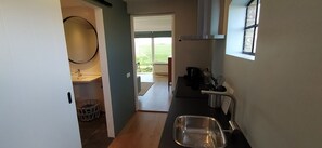 Unclassified image, 5 of 35, button