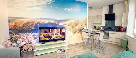 Fernseher, Musikbibliothek, Stereoanlage