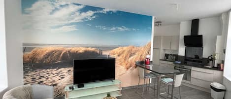 TV, music library, stereo