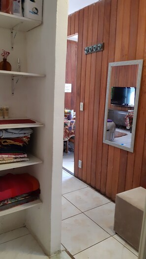 Cookware/dishes/utensils - Carnival in Cabo Fri (Cabo Frio)