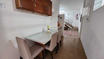 Mini-fridge, cookware/dishes/utensils