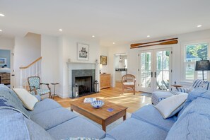 TV - Reconstructed History (Orleans)