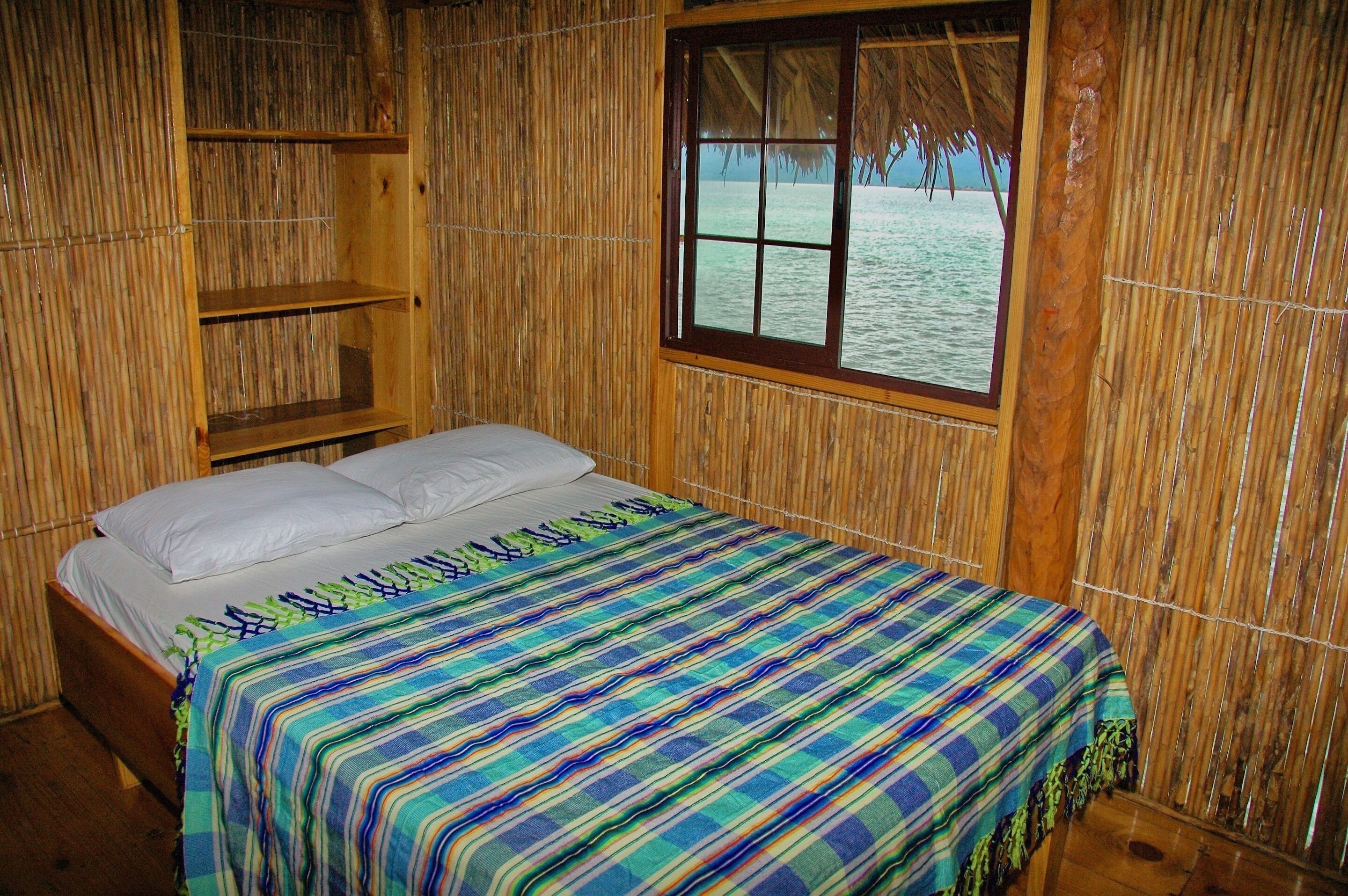 Panoramic Cabin | Beach/ocean view