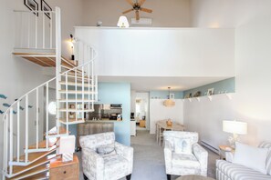 TV - Exquisite Ocean Edge Townhouse With Pool Amenities (Brewster)