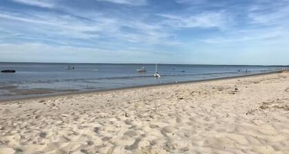 Spacious home less than .1 mile to private assoc beach