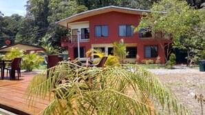 Terrace/patio - Apartamentos Naani (Cahuita)