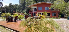 Terrace/patio - Apartamentos Naani (Cahuita)