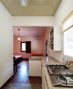 Studio | Private kitchen | Fridge, microwave, stovetop, coffee grinder - Casa Laguna Studios Apartments (Las Lajas)