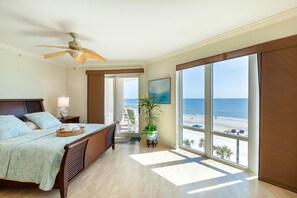 Room - Ocean Vistas Condos by NBI Rentals (Daytona Beach Shores)
