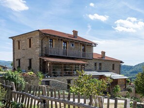 Exterior - Lovely apartment for 18 guests with WIFI, pool, patio and pets allowed (Rutte)