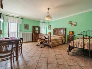 6 quartos, Wi-Fi de cortesia