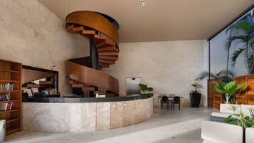 Condo, 3 habitaciones | Lobby