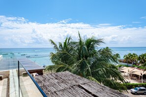 Condo, 3 Bedrooms | Property grounds - Elements Penthouse 21 3 Bedroom Condo by RedAwning (Playa del Carmen)