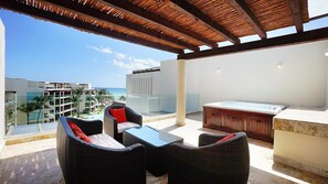 Condo, 3 Bedrooms | Property grounds - Elements Penthouse 7 3 Bedroom Condo by RedAwning (Playa del Carmen)