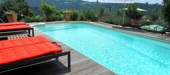Cosy apartment for 6 people with pool, TV and terrace