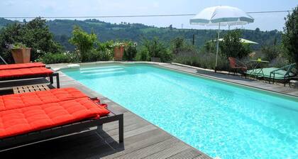 Joli appartement pour 6 personnes avec piscine, TV et terrasse