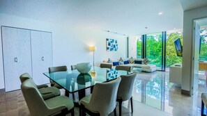 Dining - Oceana 232 Playa del Carmen Condo with Pool and Sundeck Area by RedAwning (Playa del Carmen)