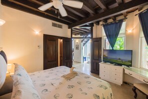 Room - Royal Palms 5 2 Bedroom Condo by RedAwning (Playa del Carmen)
