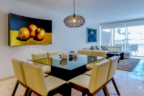 Apartment, 2 Schlafzimmer | Speisen