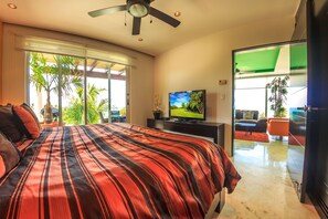 Room - Elements Penthouse 1 2 Bedroom Condo by RedAwning (Playa del Carmen)