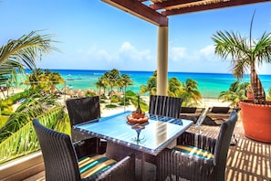 Condo, 2 Bedrooms | Property grounds - Elements Penthouse 1 2 Bedroom Condo by RedAwning (Playa del Carmen)